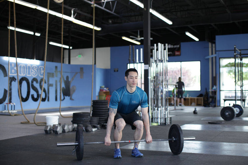 Kettlebell Clean And Press — position 1