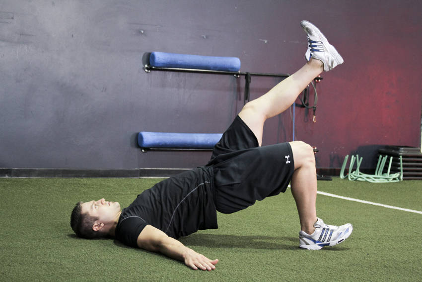 Single Leg Glute Bridge — position 2